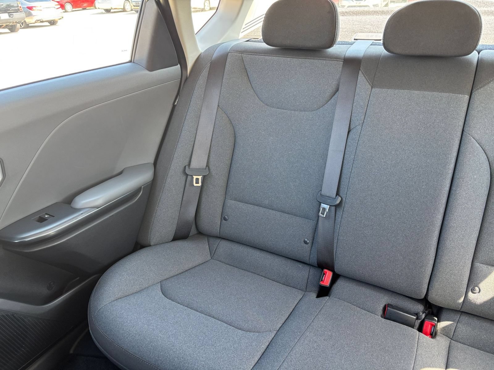 Used 2025 Kia K4 FWD image 37