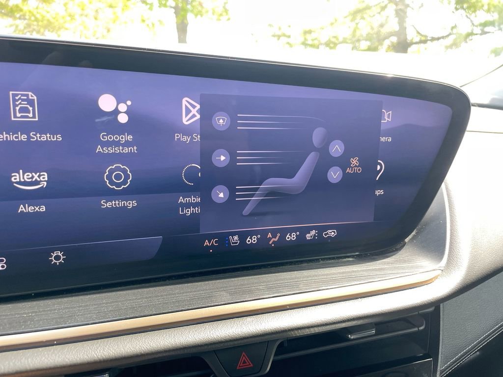 Used 2024 Buick Envision Avenir image 46