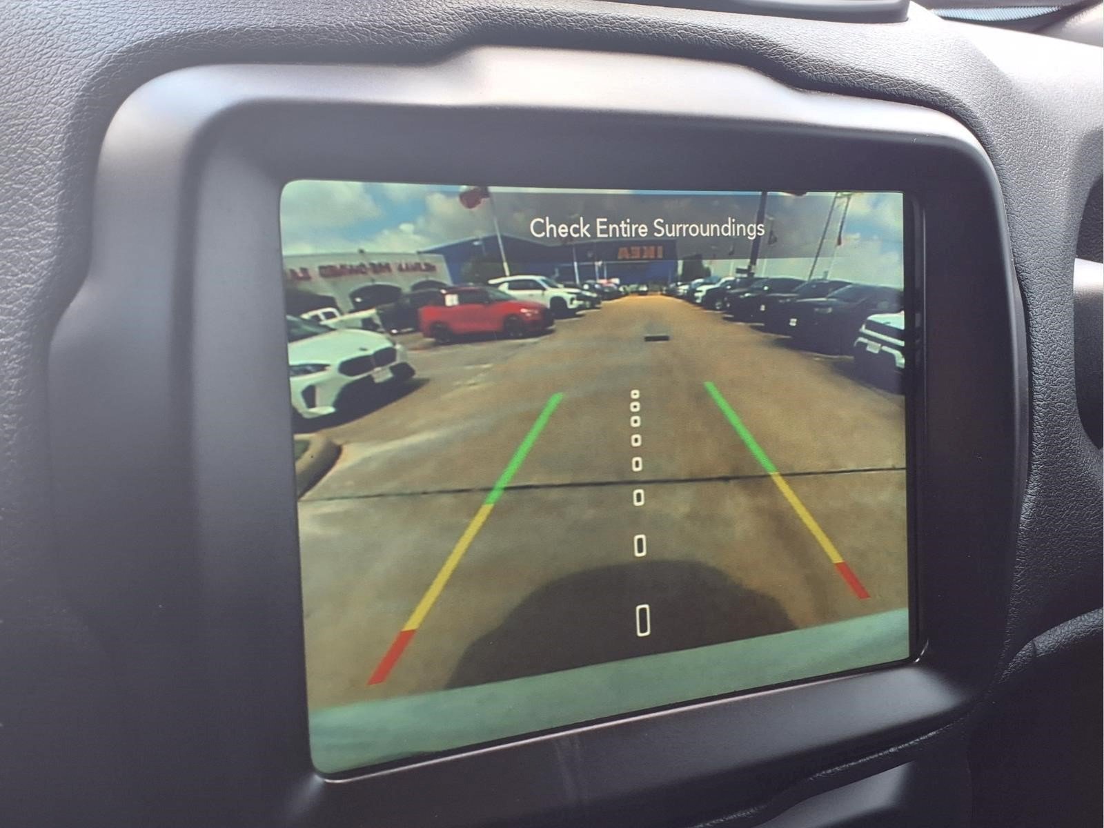 Used 2023 Jeep Renegade Latitude AWD/4WD image 20