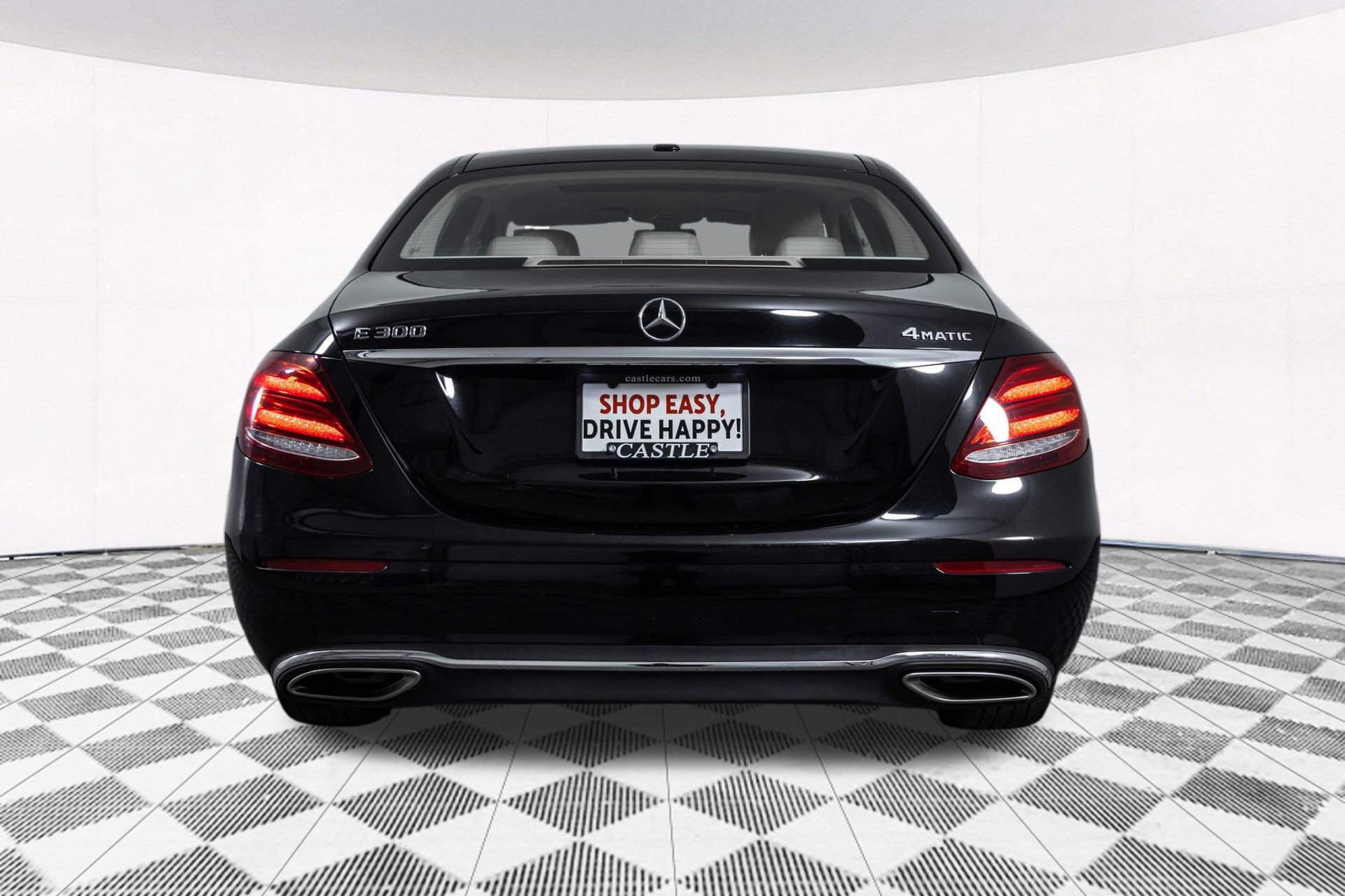 Used 2019 Mercedes-Benz E 300 4MATIC w/ Premium 1 Package image 19