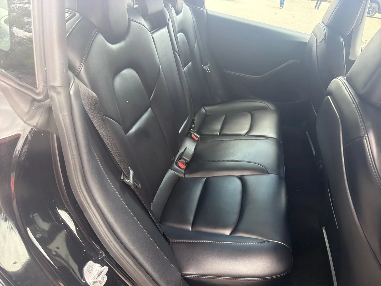 Used 2022 Tesla Model 3 Standard Range RWD image 16