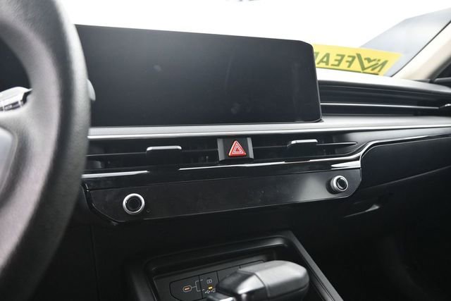 Used 2025 Kia K5 LXS FWD image 22