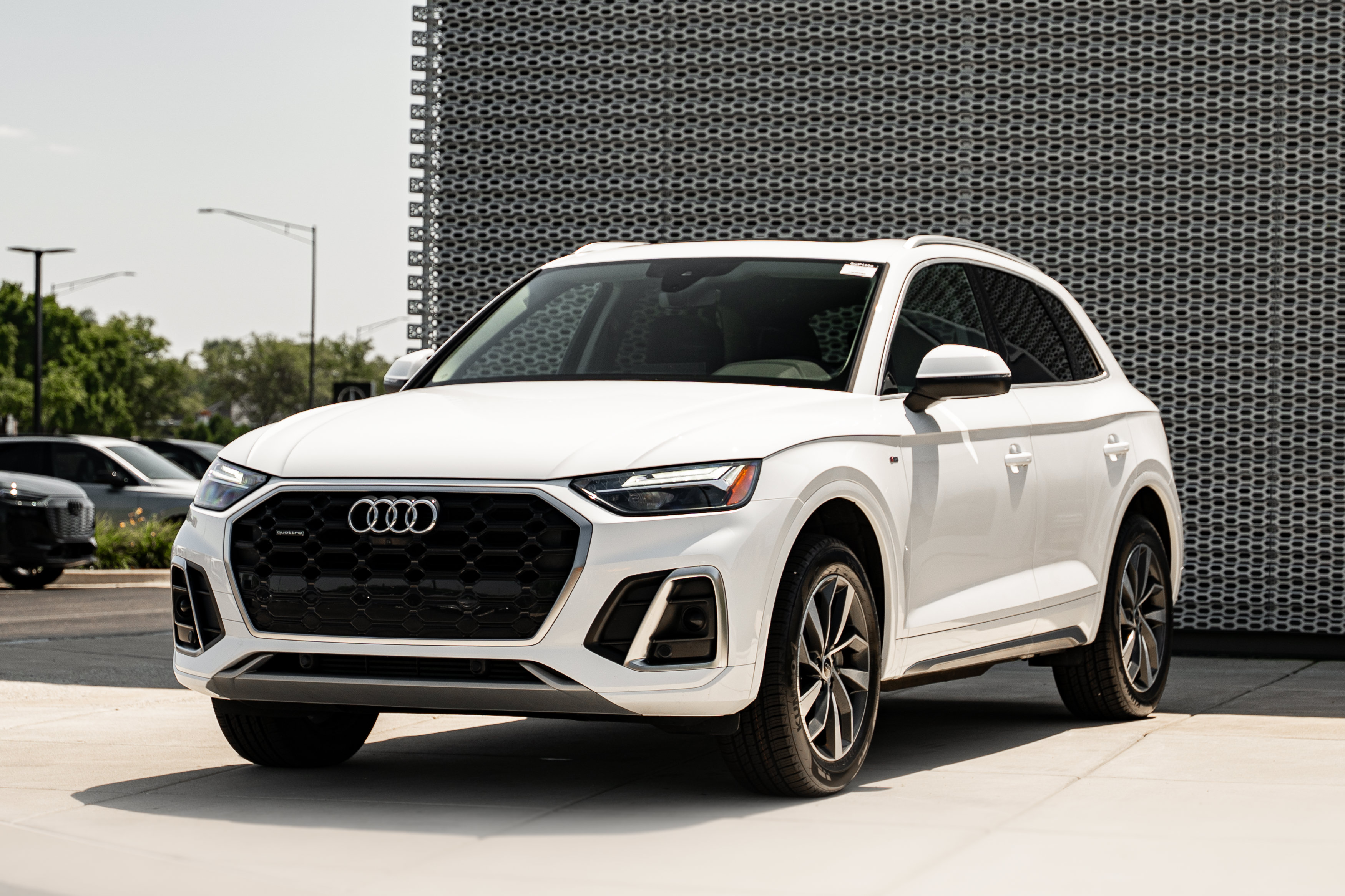 Certified 2023 Audi Q5 2.0T Premium Plus w/ Premium Plus Package AWD/4WD image 7