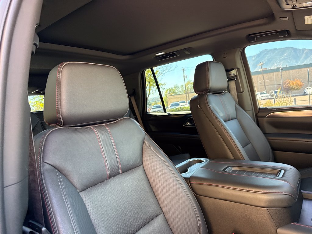 Used 2024 Chevrolet Tahoe RST w/ Luxury Package AWD/4WD image 36