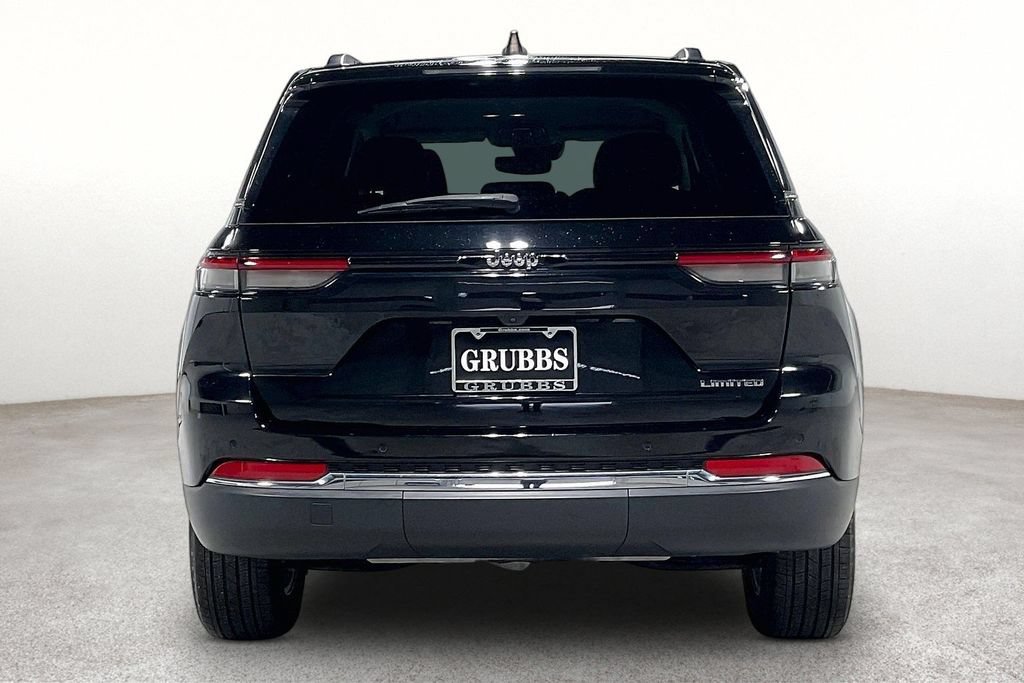 Used 2023 Jeep Grand Cherokee Limited RWD image 5