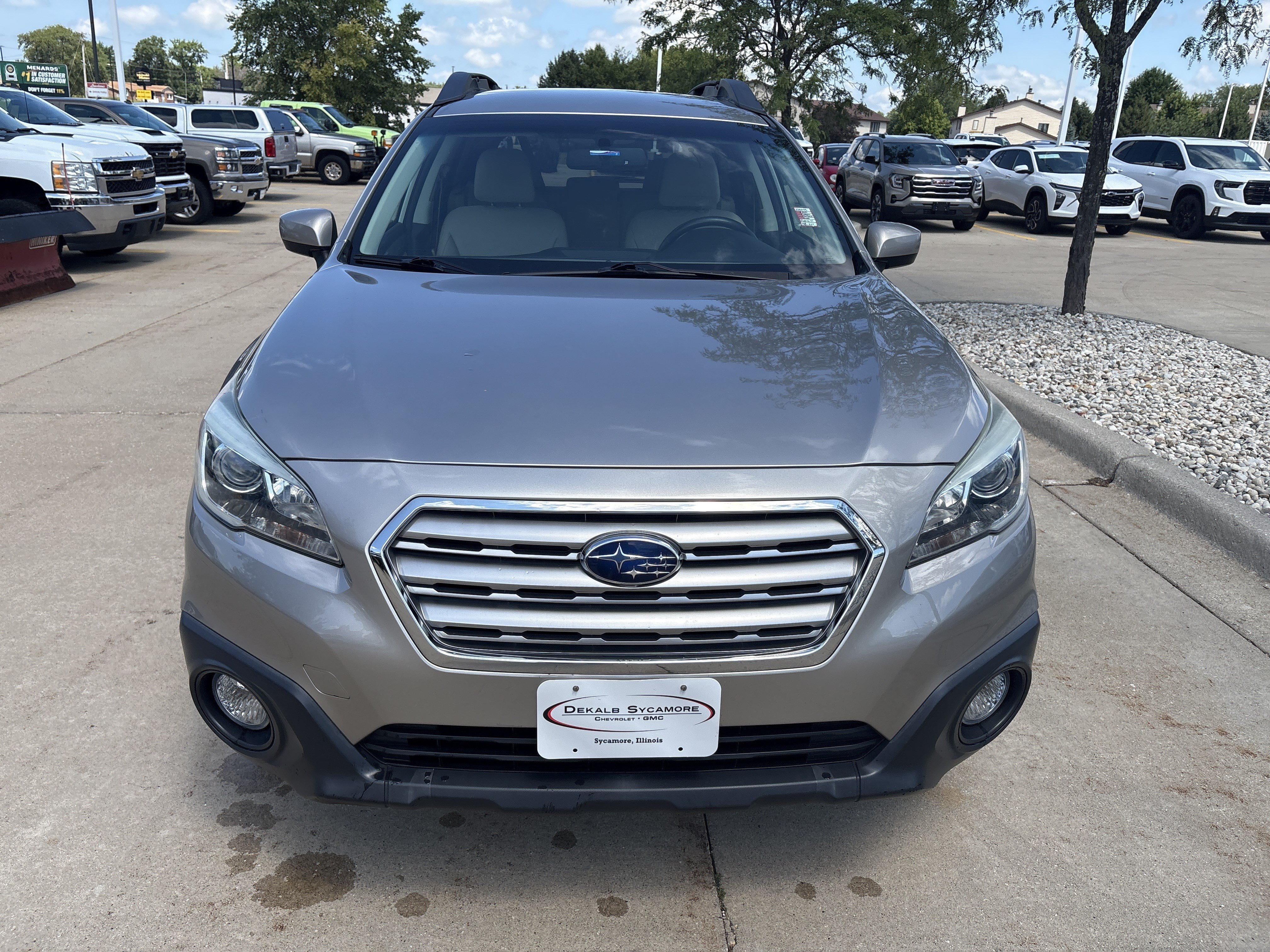 Used 2015 Subaru Outback 2.5i Premium AWD/4WD image 11