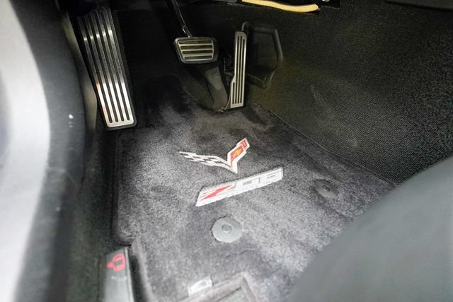 Used 2016 Chevrolet Corvette Z06 w/ 3LZ Preferred Equipment Group RWD image 73