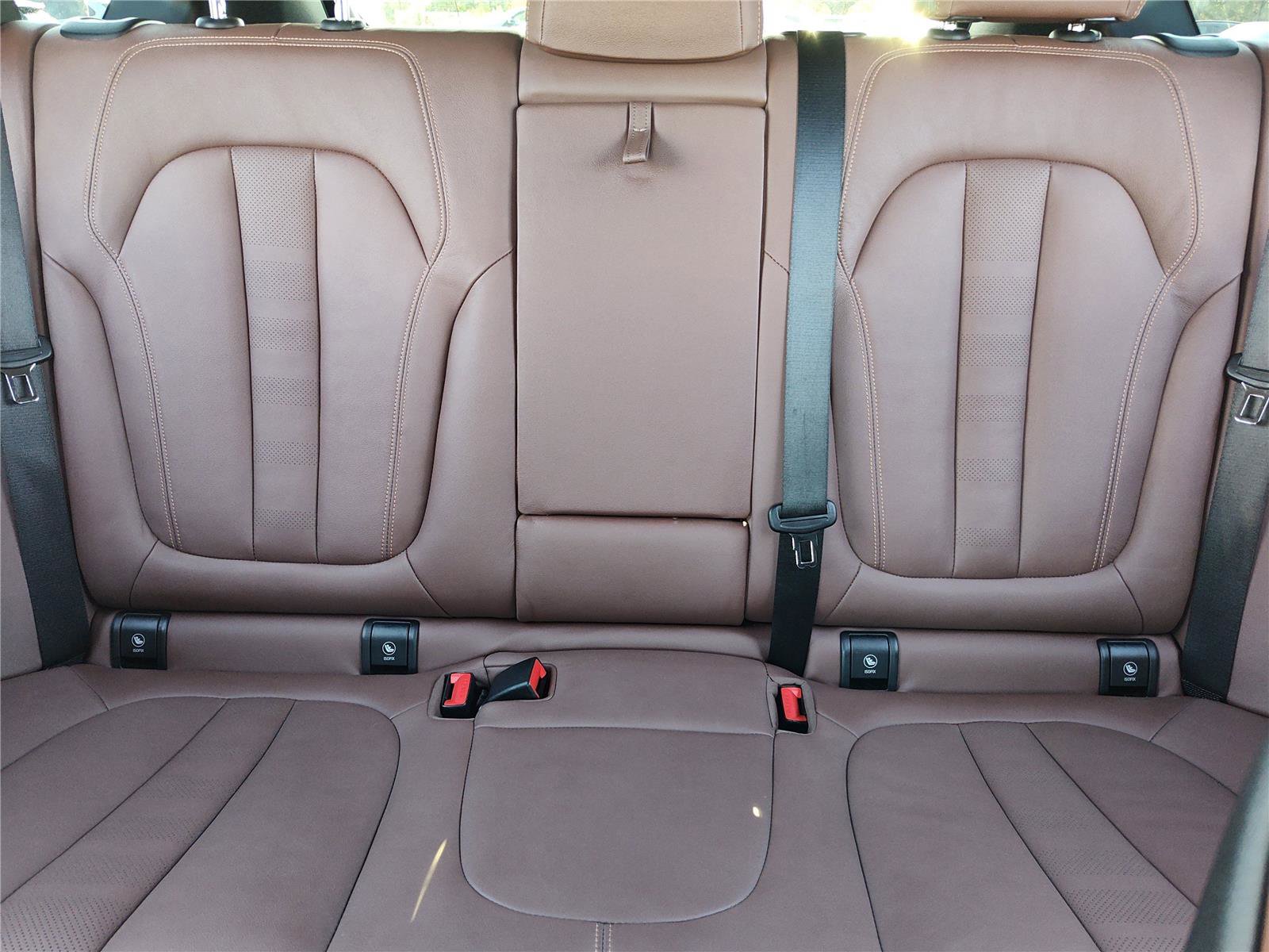Used 2022 BMW X5 xDrive40i w/ Parking Assistance Package image 26
