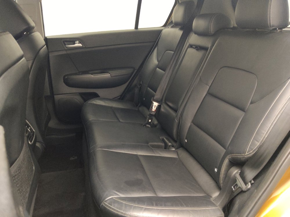 Used 2017 Kia Sportage EX image 18