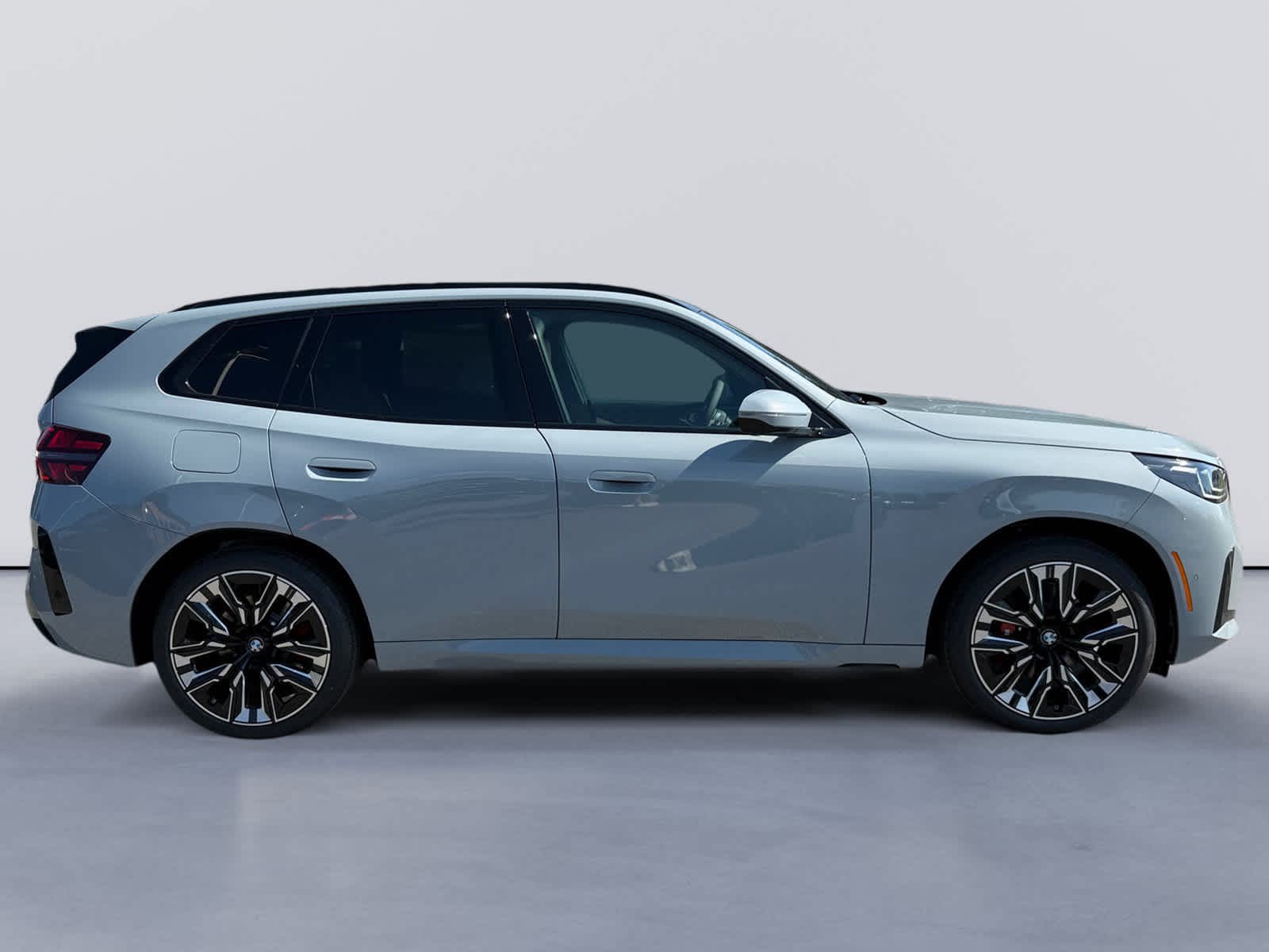 New 2026 BMW X3 xDrive30i w/ Premium Package AWD/4WD image 2