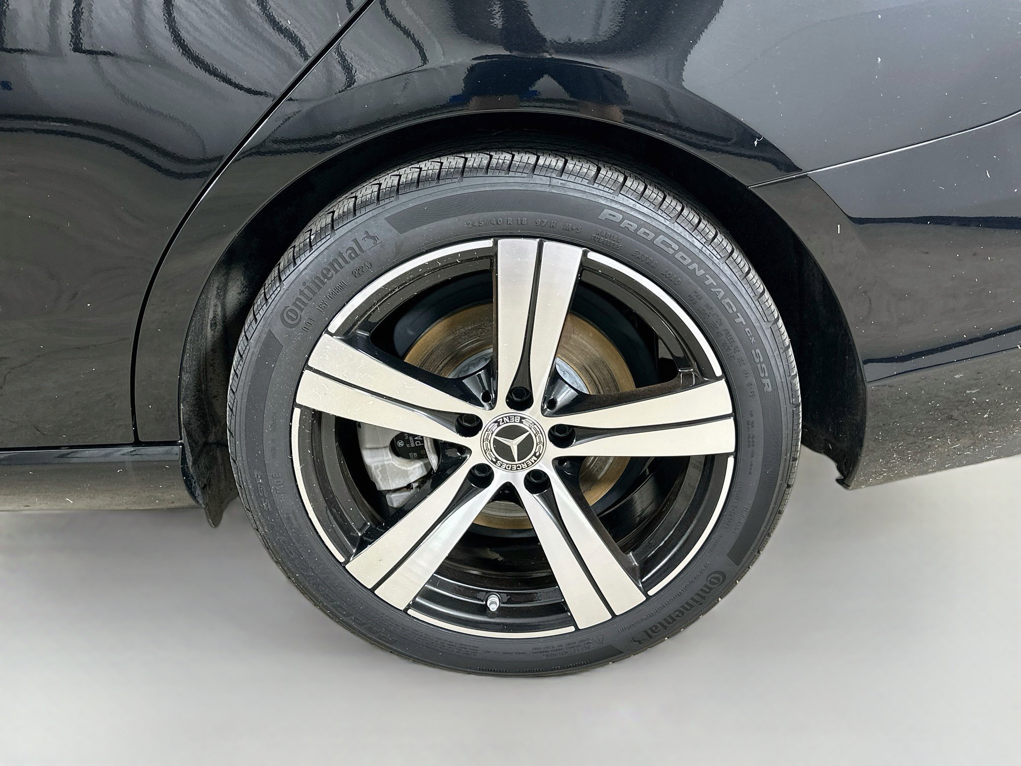 Certified 2025 Mercedes-Benz C 300 4MATIC Sedan image 35