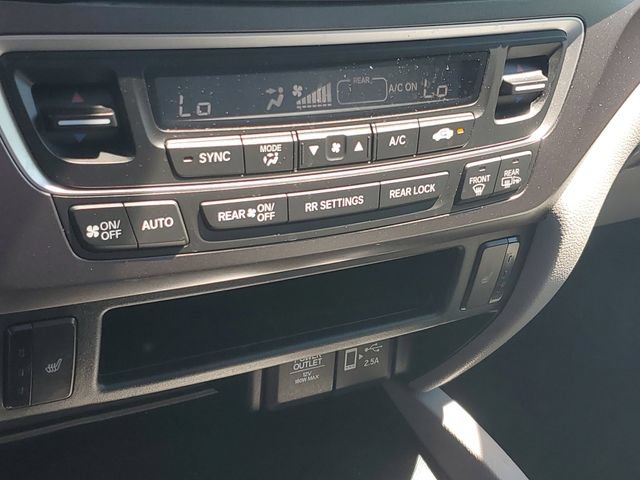 Used 2022 Honda Pilot Black Edition image 30