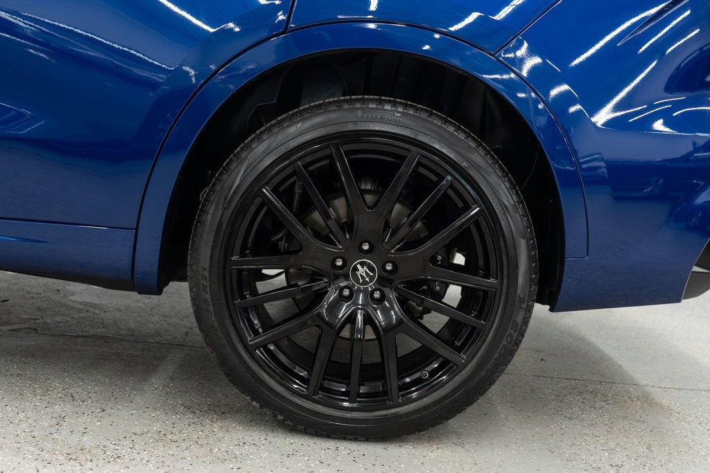Used 2022 Maserati Levante Modena image 33