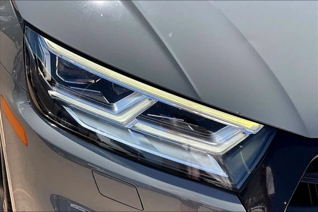 Used 2019 Audi SQ5 Premium Plus w/ Premium Plus Package AWD/4WD image 31