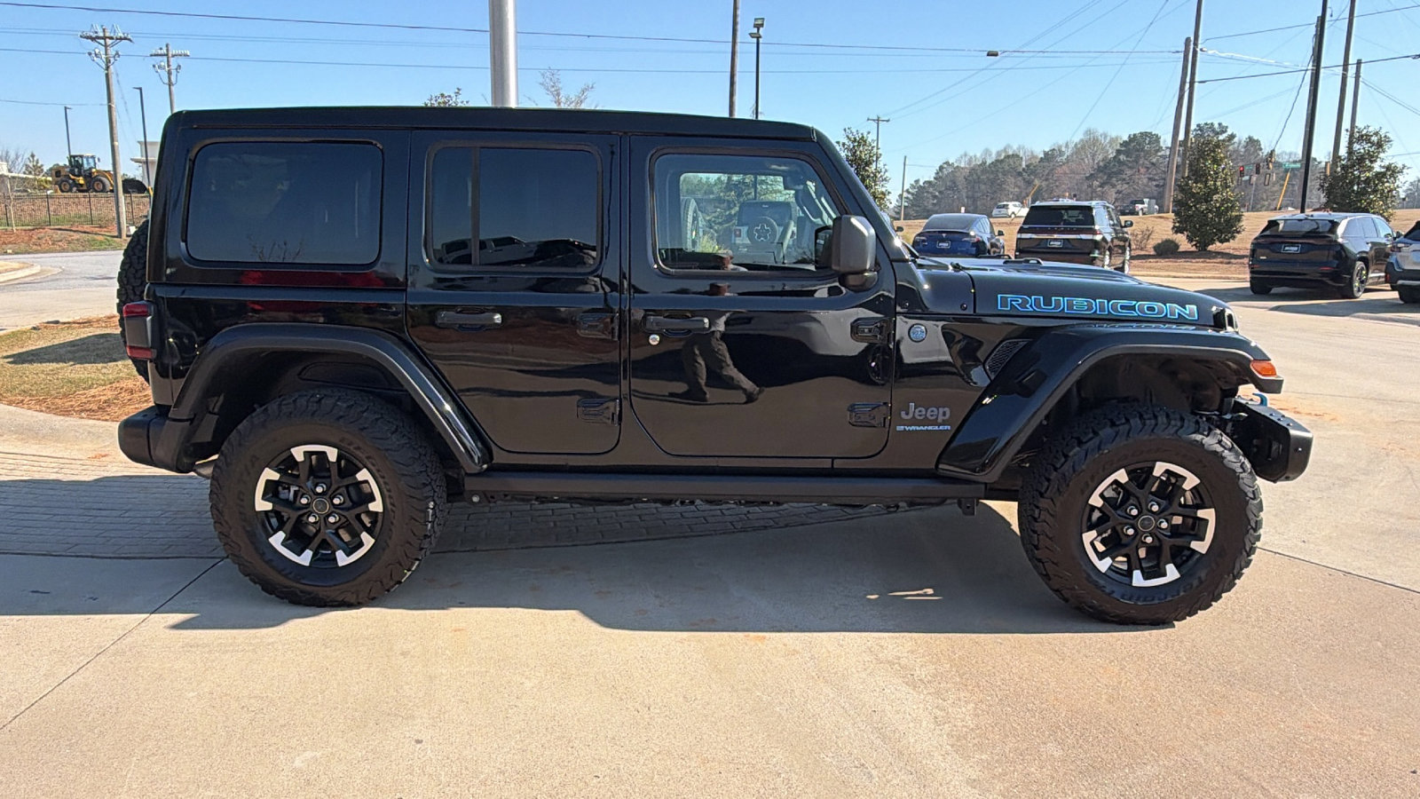 Used 2025 Jeep Wrangler Unlimited Rubicon 4xe image 7