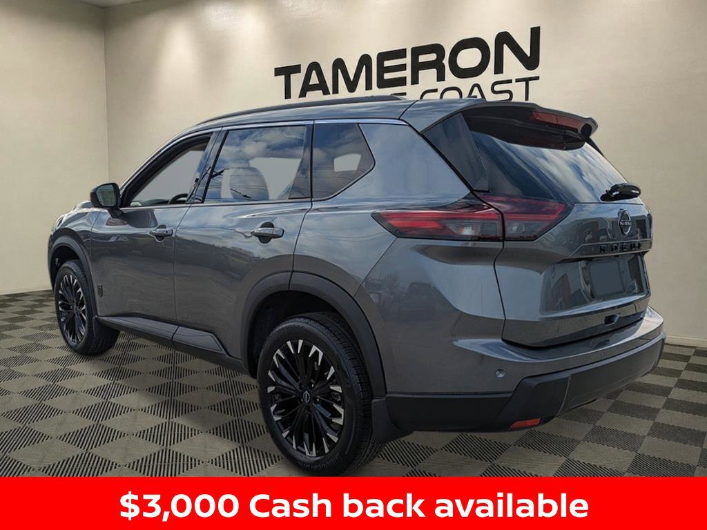 New 2027 Nissan Rogue Dark Armor FWD image 5