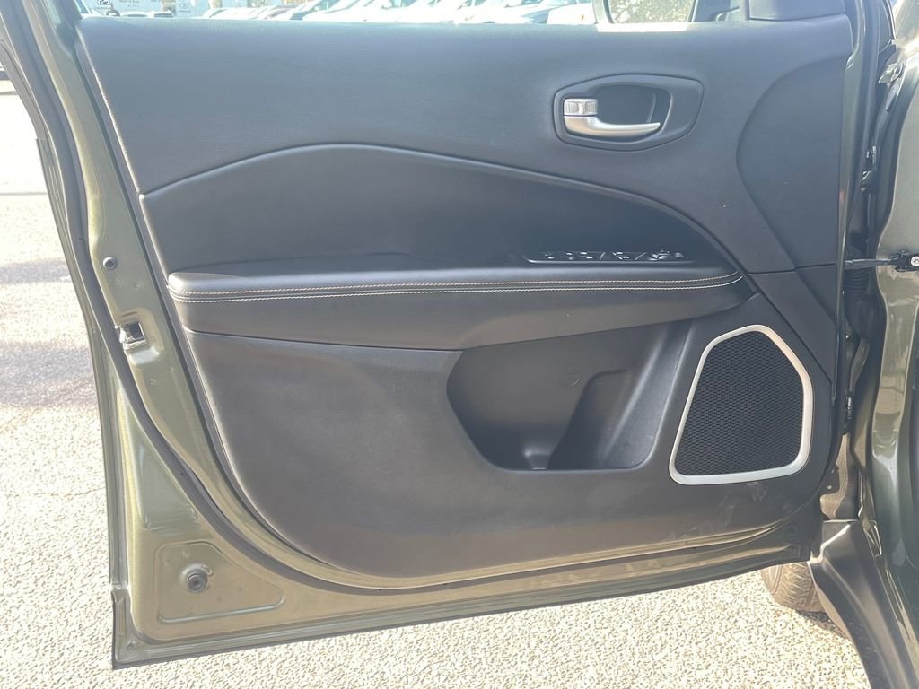 Used 2019 Jeep Compass Sport AWD/4WD image 13
