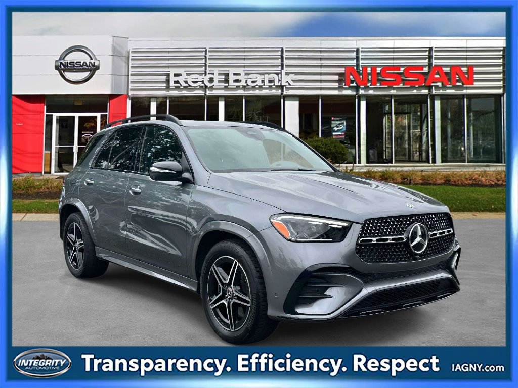 Used 2024 Mercedes-Benz GLE 450e 4MATIC image 1