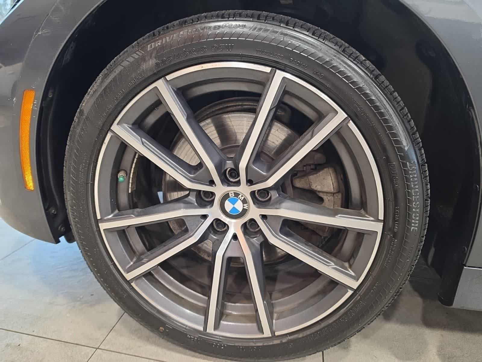 Used 2021 BMW 330e xDrive w/ Premium Package AWD/4WD image 14