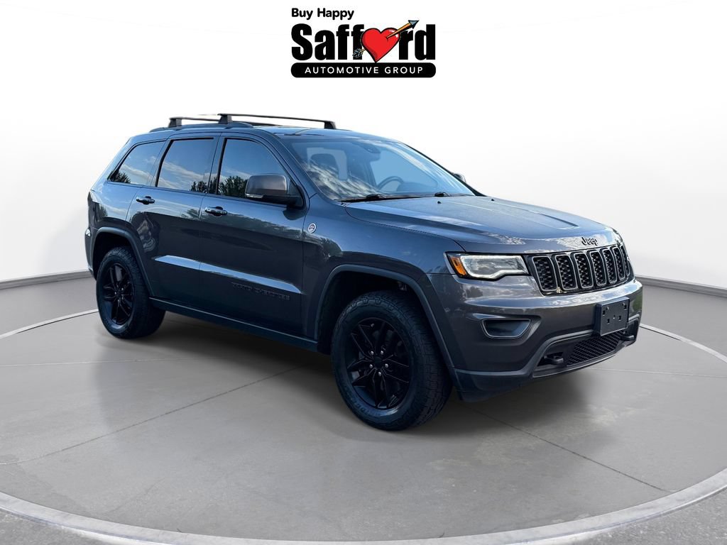 Used 2018 Jeep Grand Cherokee Trailhawk w/ Trailhawk Luxury Group AWD/4WD image 10