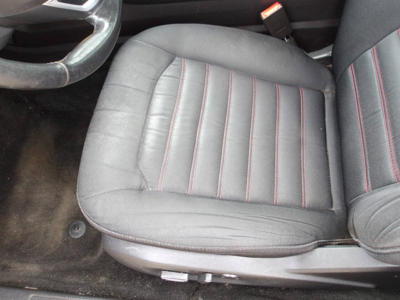 Used 2016 Ford Fusion SE FWD image 21