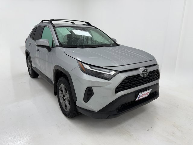 Used 2024 Toyota RAV4 XLE image 2