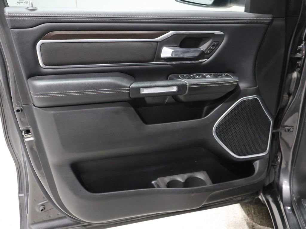 Used 2022 RAM 1500 Laramie image 13
