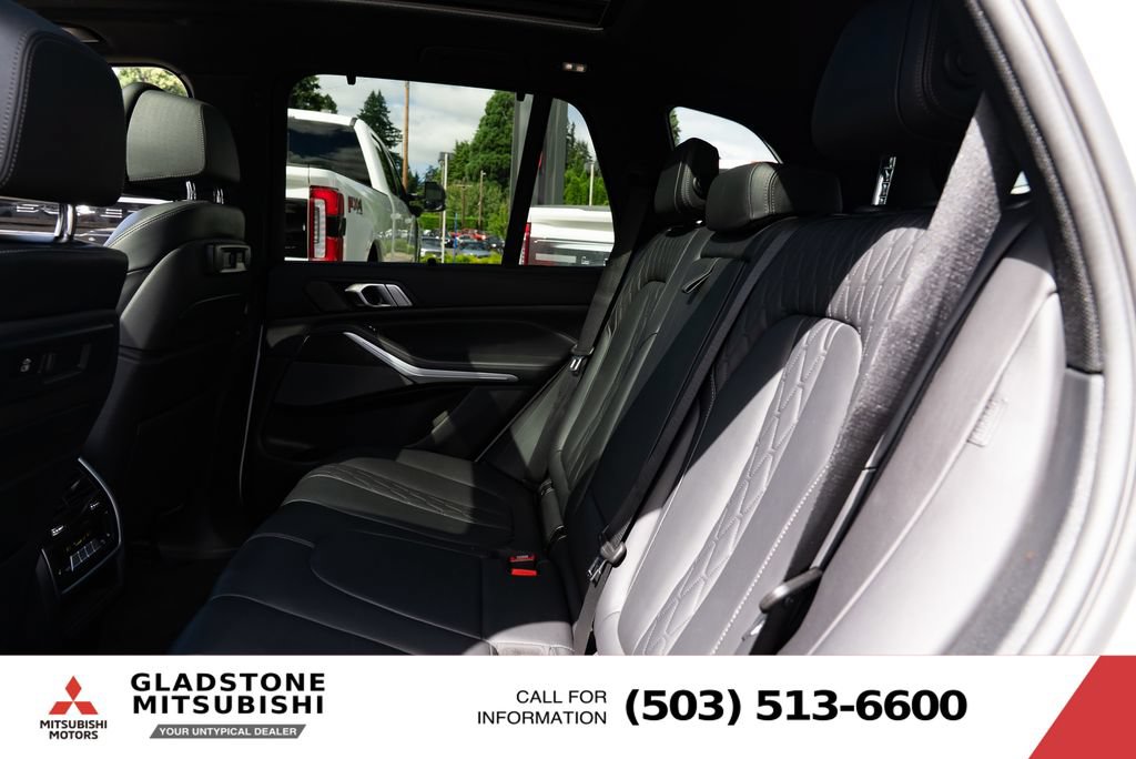 Used 2021 BMW X5 M50i w/ Executive Package AWD/4WD image 24