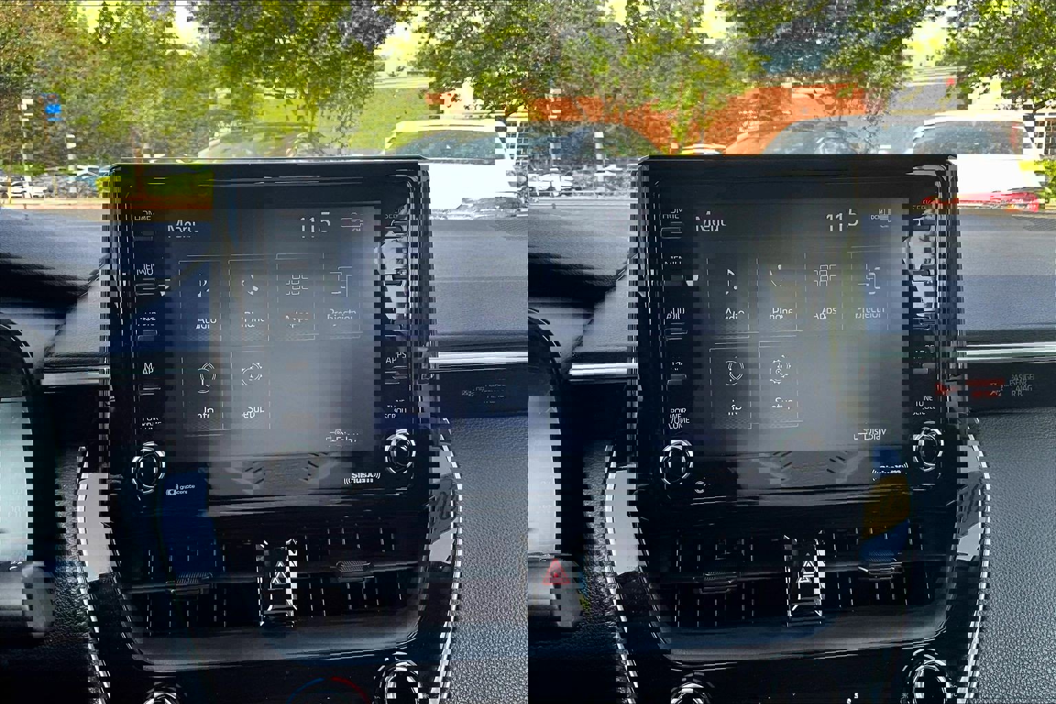 Used 2022 Toyota Corolla LE FWD image 23