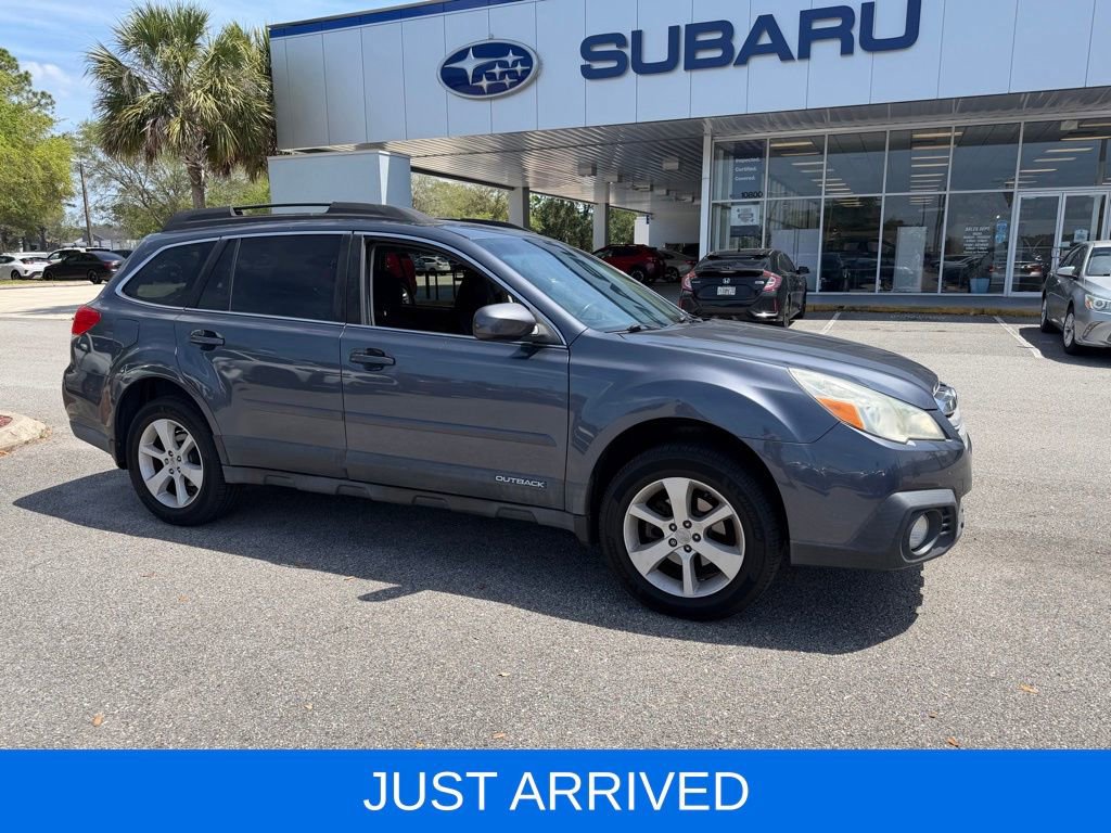 Used 2014 Subaru Outback 2.5i Premium AWD/4WD image 1