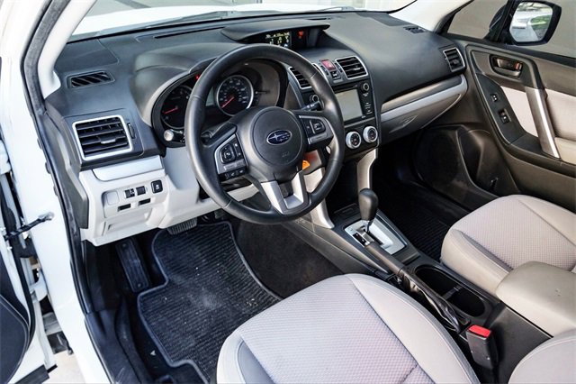 Used 2017 Subaru Forester 2.5i image 8