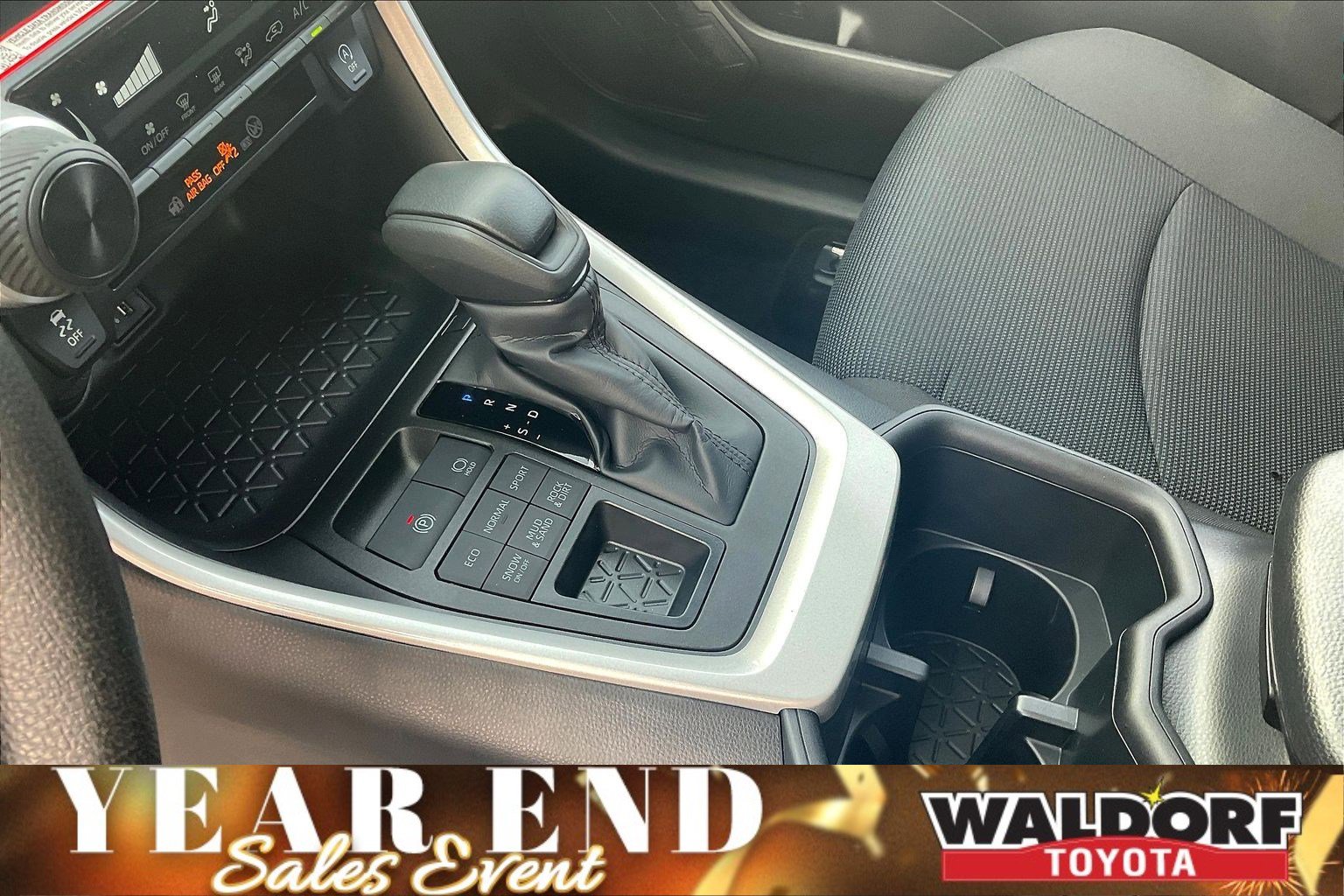 New 2025 Toyota RAV4 LE image 10