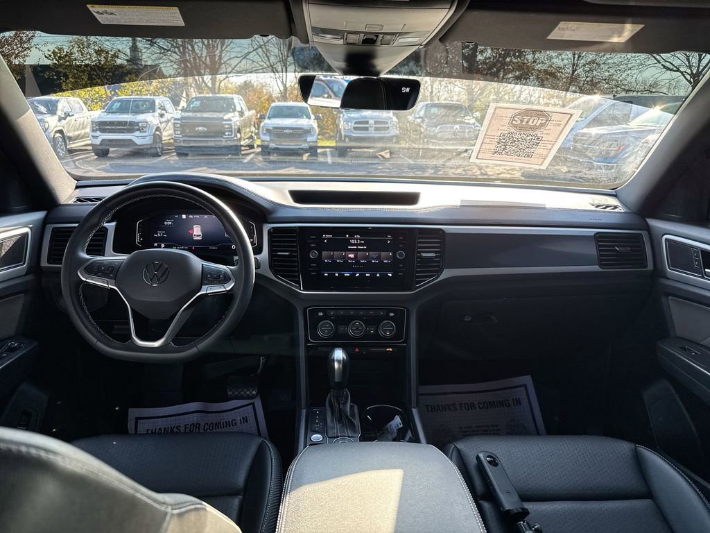 Used 2023 Volkswagen Atlas Cross Sport SEL image 15