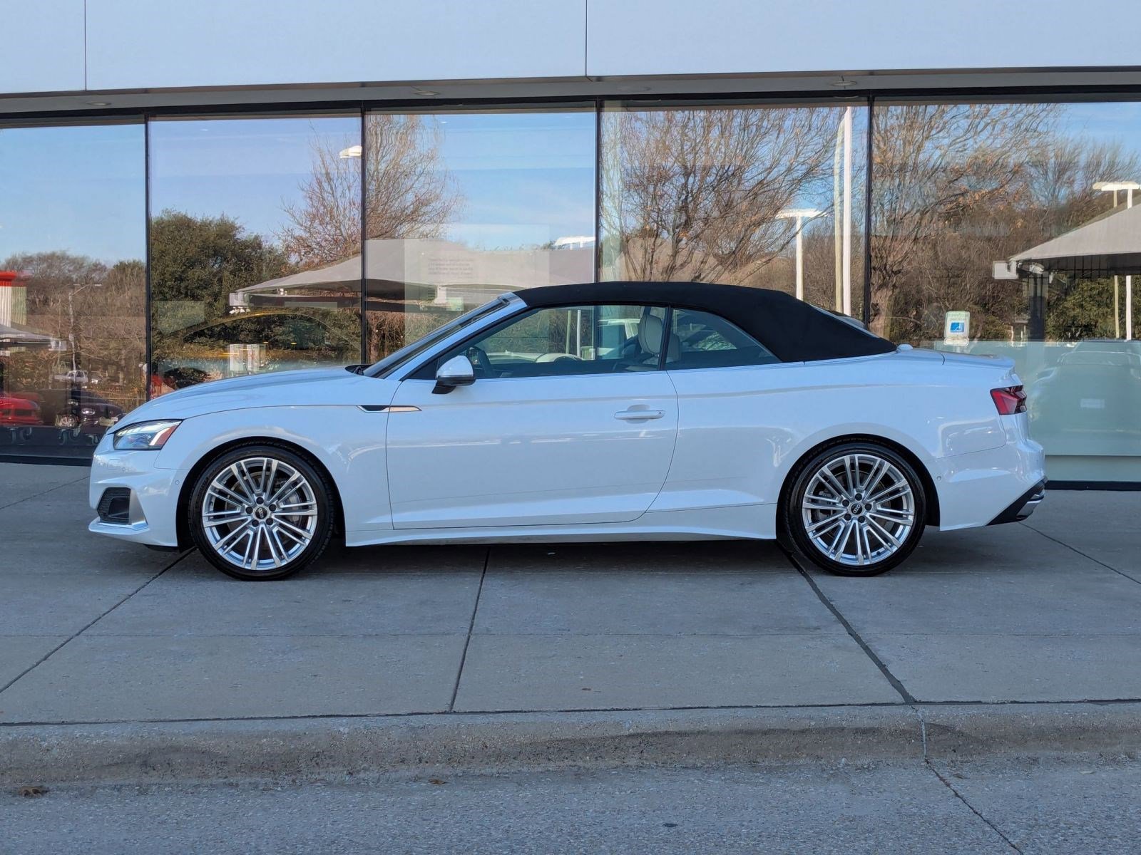 Used 2022 Audi A5 2.0T Prestige image 2