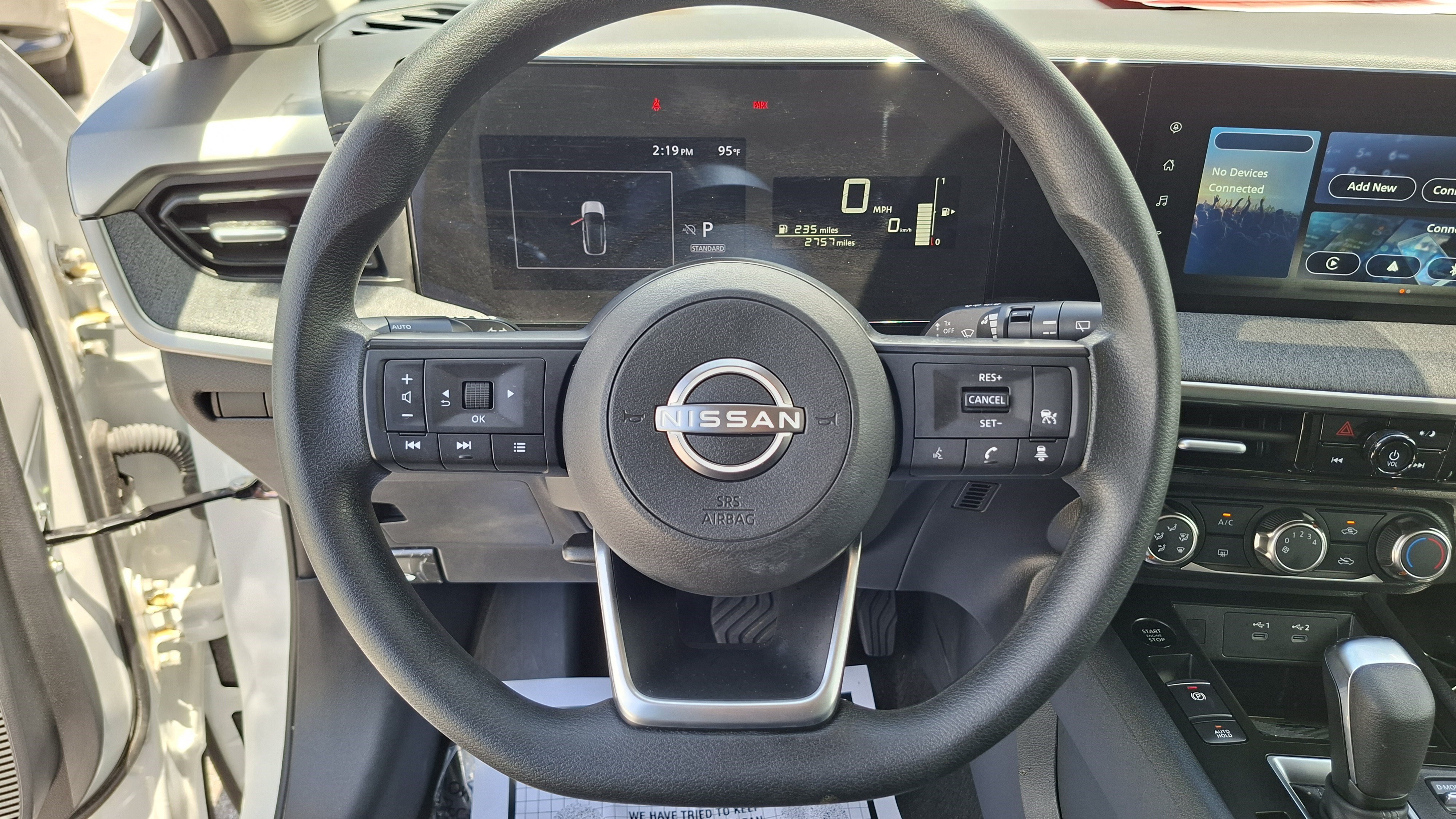 Certified 2025 Nissan Kicks SV FWD image 11