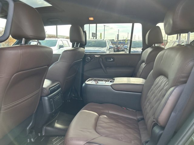 Used 2024 Nissan Armada Platinum w/ Captain's Chairs Package image 33