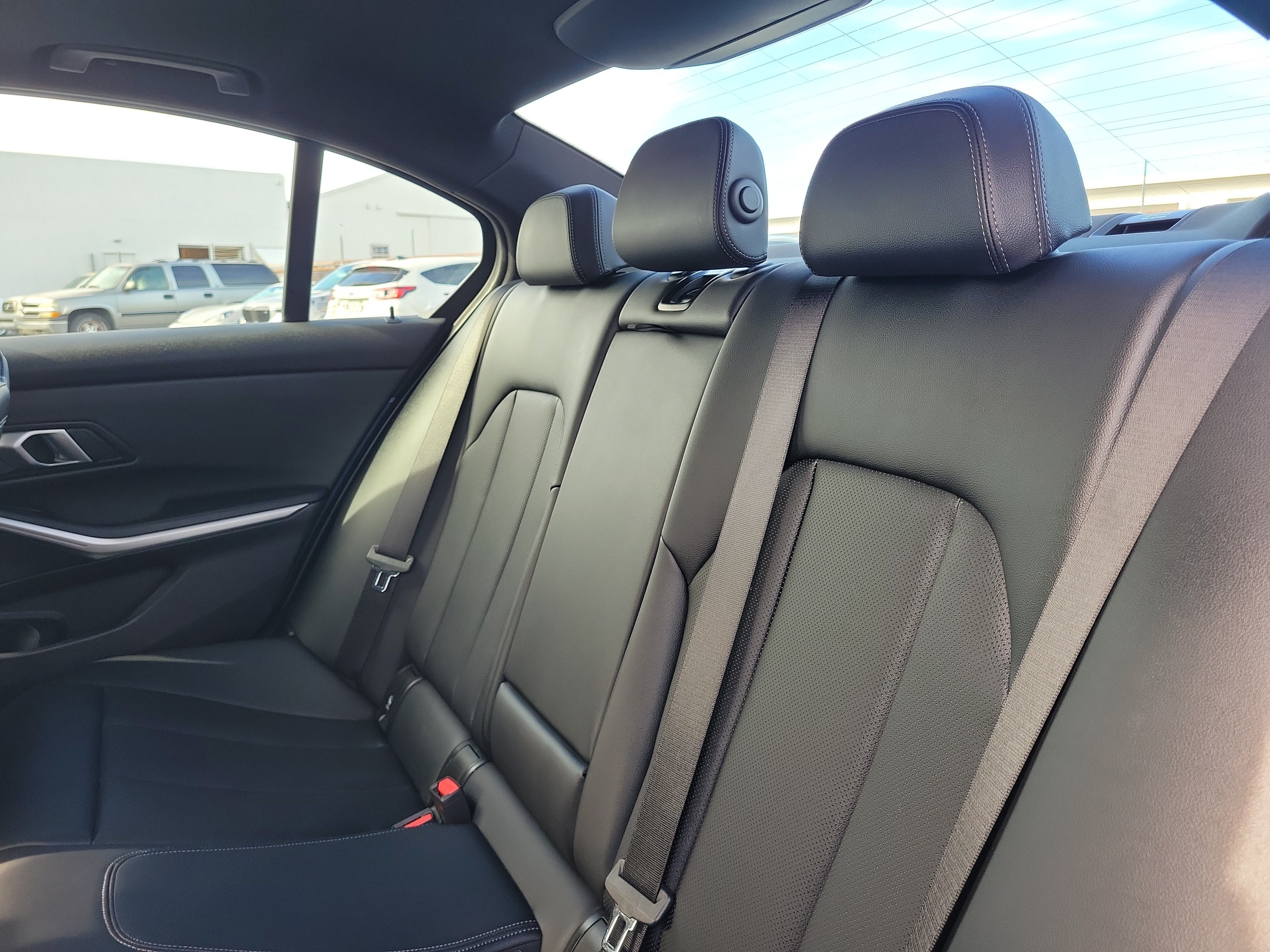 Used 2026 BMW 330i Sedan RWD image 10