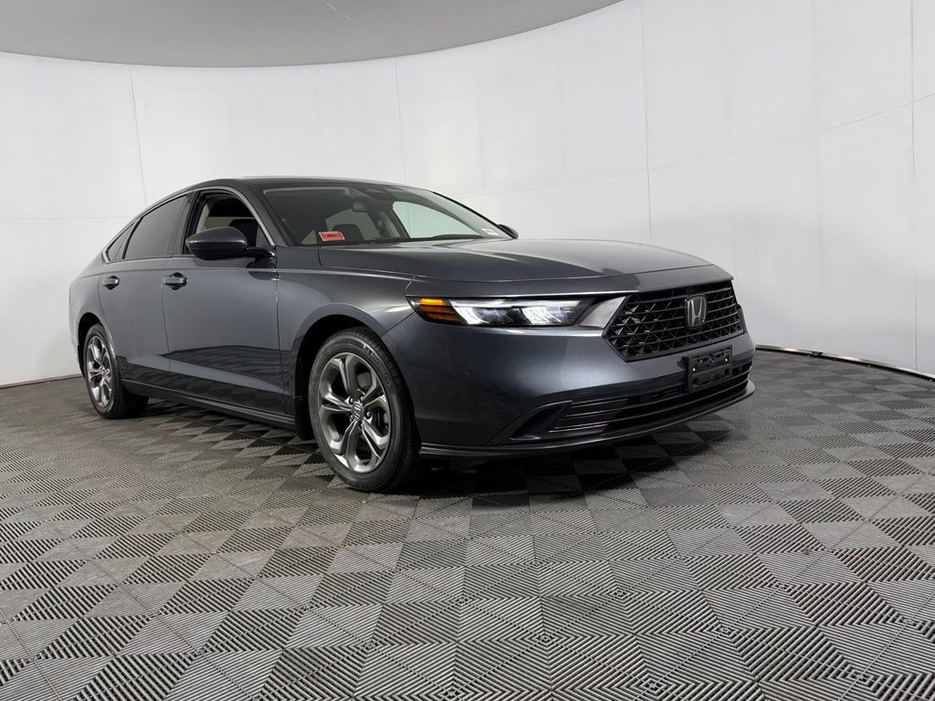 Used 2024 Honda Accord EX image 5