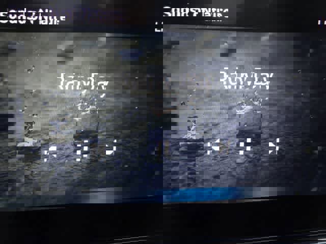 Used 2025 Hyundai Elantra SEL FWD image 31