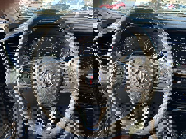 Used 2023 Buick Envision Essence image 27