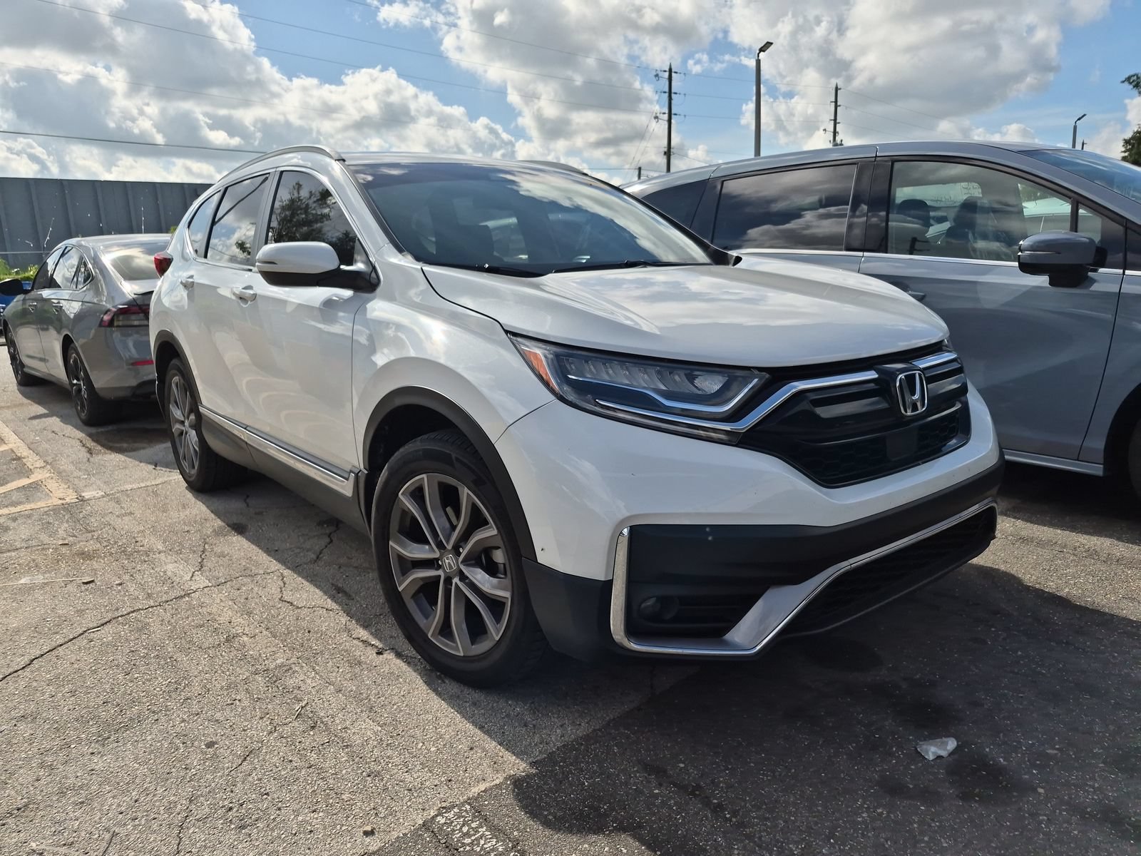 Used 2022 Honda CR-V Touring image 3