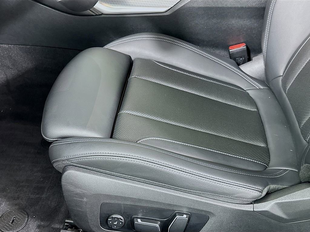 Used 2025 BMW 440i xDrive Coupe w/ Parking Assistance Package image 20