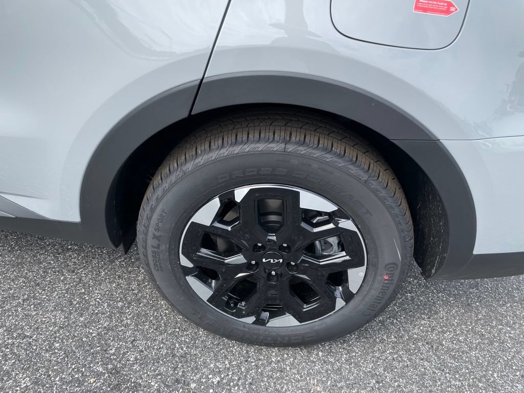 New 2026 Kia Sorento S FWD image 7