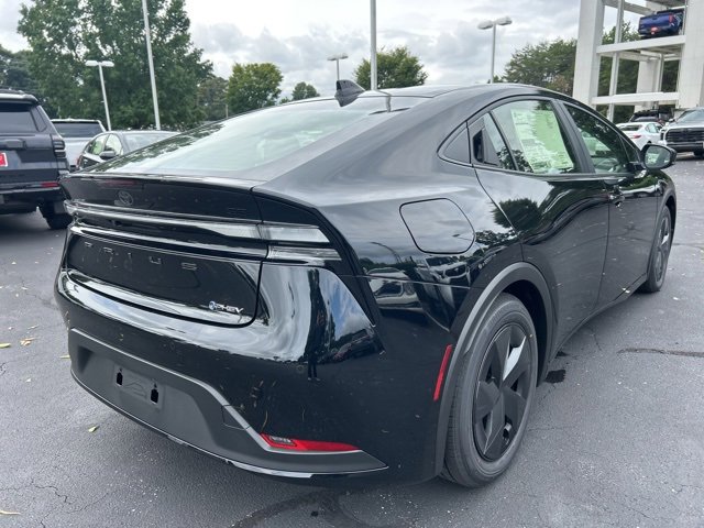 New 2026 Toyota Prius Plug-In Hybrid image 5