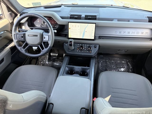 Used 2025 Land Rover Defender 110 AWD/4WD image 24
