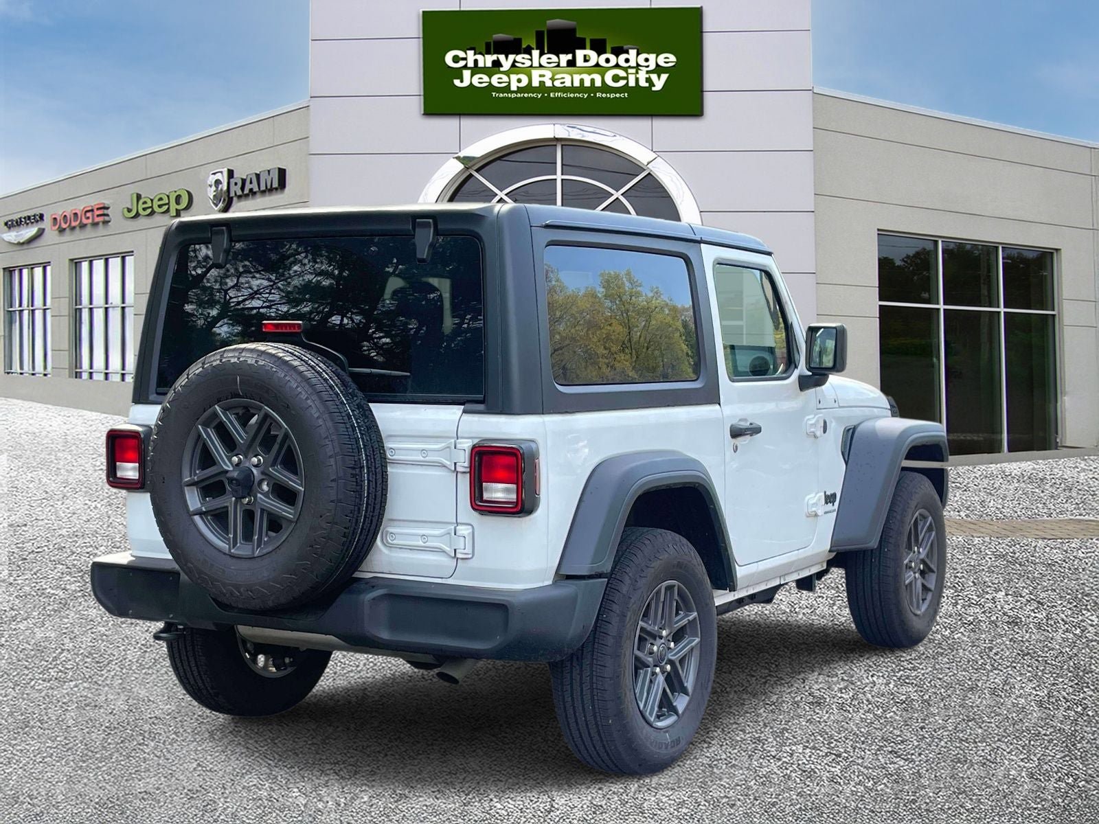 Used 2026 Jeep Wrangler Sport AWD/4WD image 6