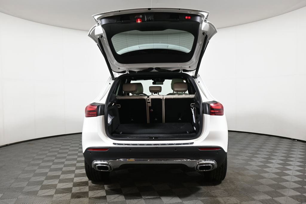 Certified 2026 Mercedes-Benz GLA 250 4MATIC image 33