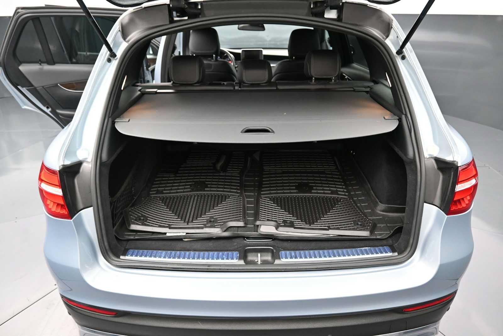 Used 2018 Mercedes-Benz GLC 300 image 18