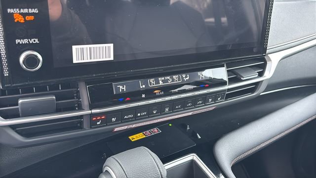 New 2026 Toyota Sienna Platinum image 23