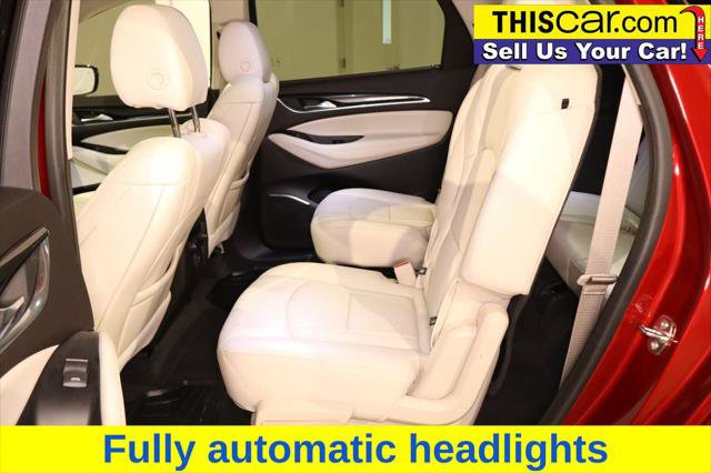 Used 2023 Buick Enclave Essence image 23